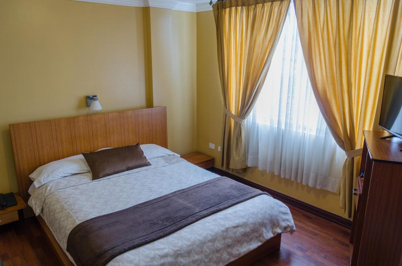 Hotel El Altar Riobamba Bagian luar foto