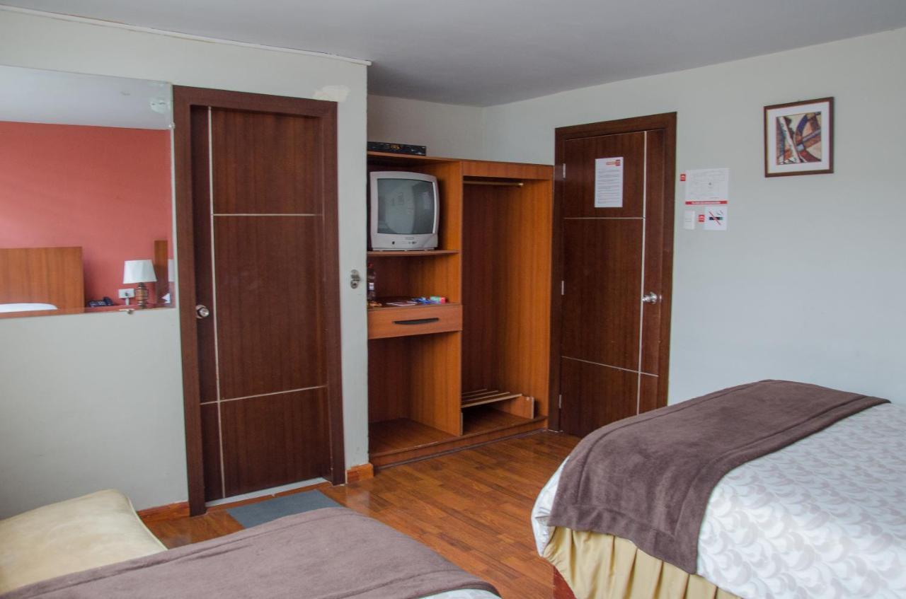 Hotel El Altar Riobamba Bagian luar foto